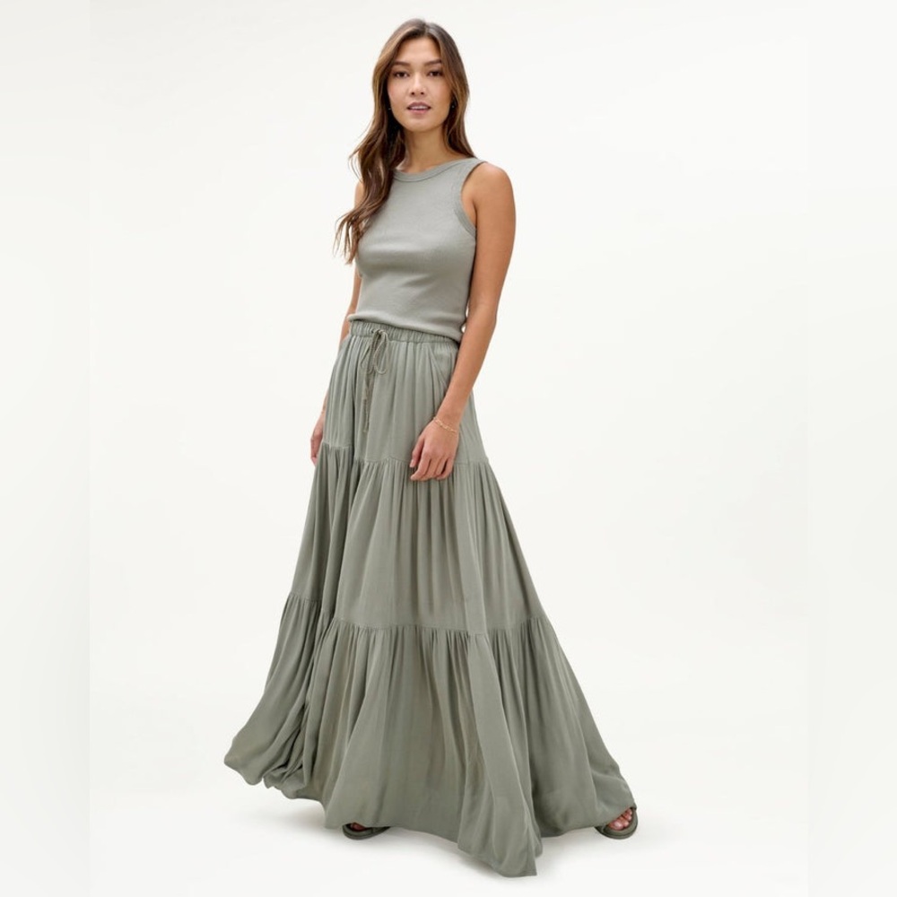 Mary Lawless Lee x Splendid Pull On Maxi Skirt Size XS/S EUC Green. L16